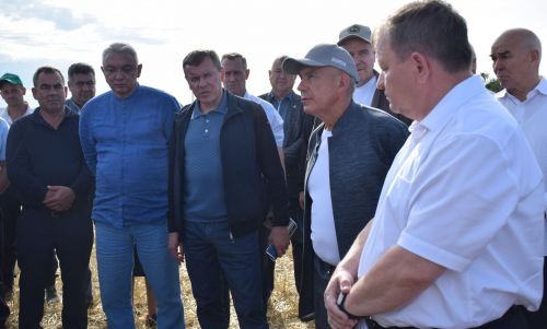 Нурлат с рабочим визитом посетил Рустам Минниханов