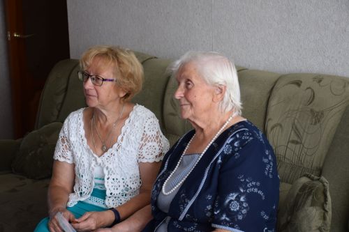 Елену Мельникову с 95-летием поздравил глава Нурлатского района