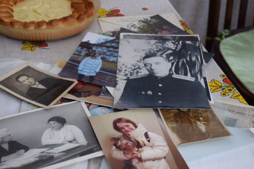 Елену Мельникову с 95-летием поздравил глава Нурлатского района