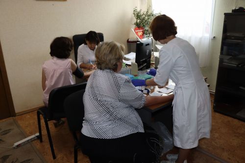 В Нурлате журналисты «Нурлат-информа» проходят диспансеризацию на рабочем месте