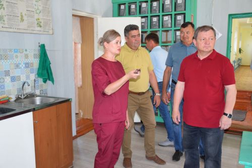 Дамир Ишкинеев посетил нурлатские элеваторы