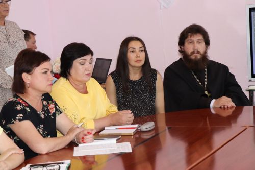 В Нурлате обсудили вопросы взаимодействия с религиозными и общественными организациями