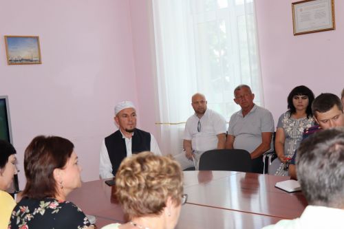 В Нурлате обсудили вопросы взаимодействия с религиозными и общественными организациями