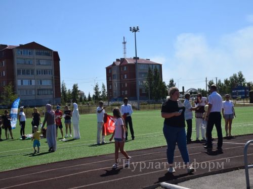 В нурлатском парке «Спортивный» отметили День физкультурника
