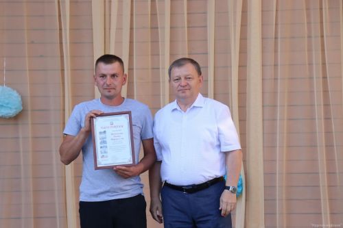 Дамир Ишкинеев поздравил нурлатских строителей с профессиональным праздником