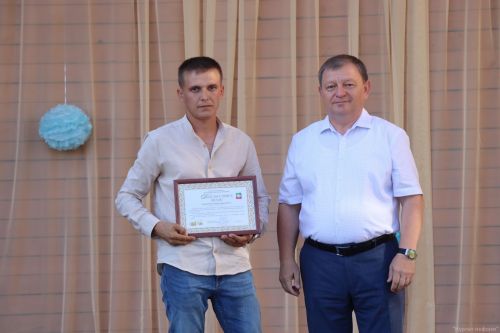 Дамир Ишкинеев поздравил нурлатских строителей с профессиональным праздником