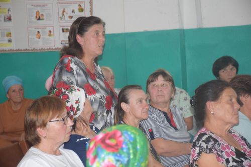 Жители 6 населенных пунктов Елаурского сельского поселения собрались на сход