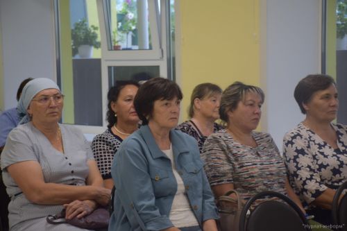 Глава Нурлатского района встретился с жителями Тимерлека
