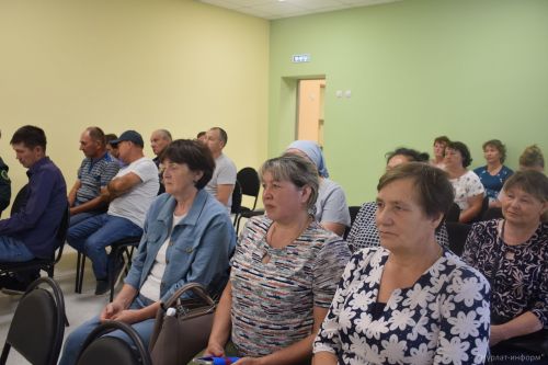 Глава Нурлатского района встретился с жителями Тимерлека
