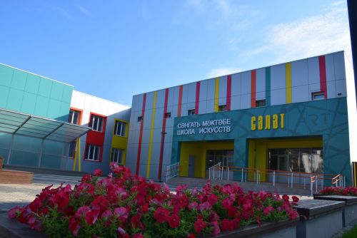 В Нурлате детей участников СВО помогут собрать в детскую школу искусств