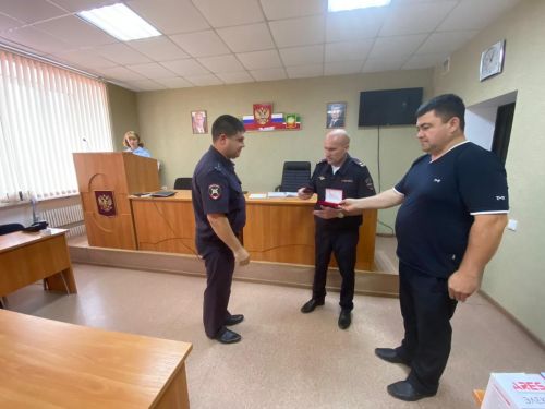 В ОМВД России по Нурлатскому району торжественно проводили сотрудников на заслуженный отдых