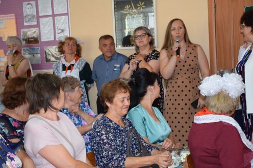 Тюрнясевская средняя школа торжественно отметила свое 90-летие