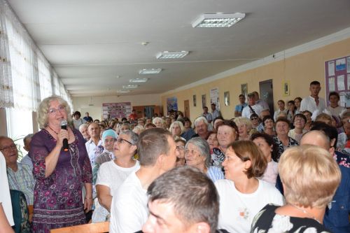 Тюрнясевская средняя школа торжественно отметила свое 90-летие