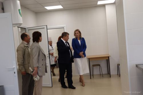 В Нурлатской школе №9 торжественно открыли пищеблок