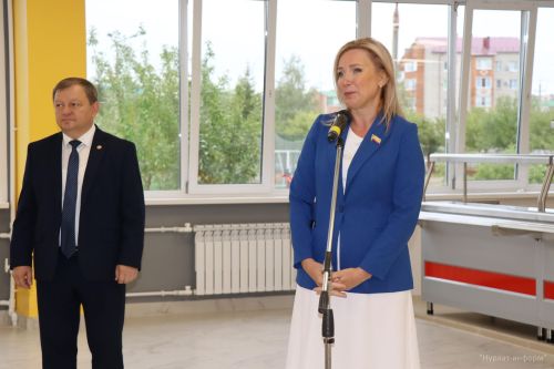 В Нурлатской школе №9 торжественно открыли пищеблок