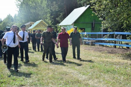 Лесничие Закамской зоны Татарстана искали в Нурлате способы борьбы с очагами непарного шелкопряда