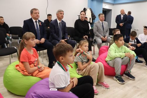 В Нурлате торжественно открылся молодежно-подростковый клуб