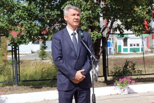 В Нурлате торжественно открылся молодежно-подростковый клуб