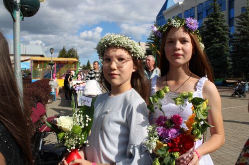 В Нурлате определили обладательниц самой длинной косы