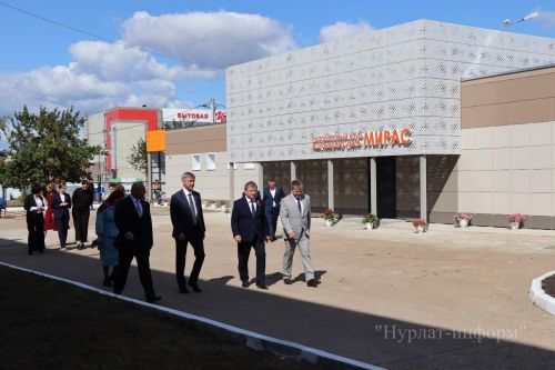 В Нурлате торжественно открылся молодежно-подростковый клуб