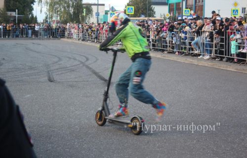 В Нурлате прошло экстремальное мото-квадро стант-шоу от «BKE»