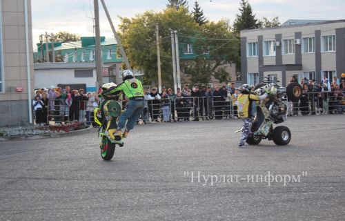 В Нурлате прошло экстремальное мото-квадро стант-шоу от «BKE»