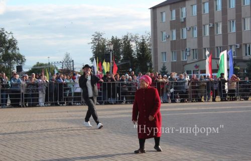 В Нурлате прошло экстремальное мото-квадро стант-шоу от «BKE»