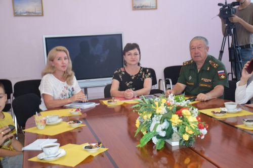 Участник СВО из Нурлата во время отпуска заключил брак с любимой девушкой