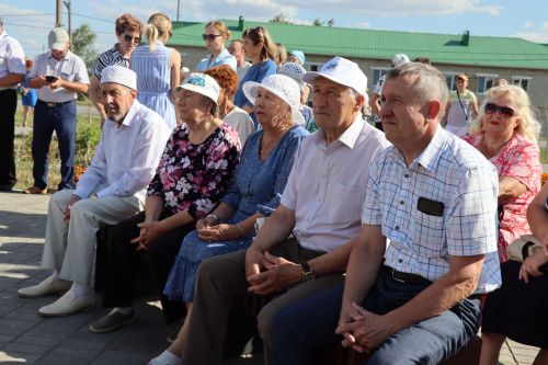 В Нурлате чествовали железнодорожников