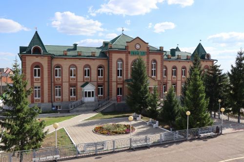 В Нурлате чествовали железнодорожников