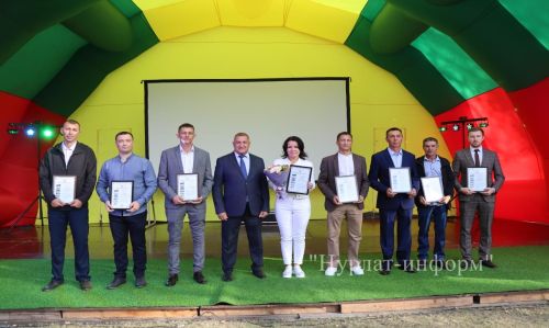 Работники «Татнефти» в Нурлате профессиональный праздник отметили по-семейному