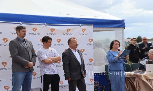 Работники ООО «ЦТ и РС» компании «ТаграС-РС» умеют плодотворно трудиться и весело отдыхать