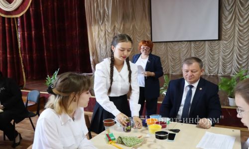 Главный эколог Татарстана провел урок для нурлатских школьников