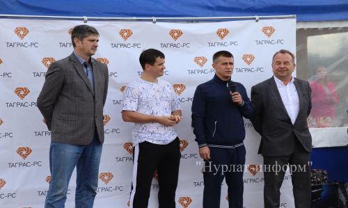 Работники ООО «ЦТ и РС» компании «ТаграС-РС» умеют плодотворно трудиться и весело отдыхать