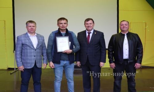 Работники «Татнефти» в Нурлате профессиональный праздник отметили по-семейному