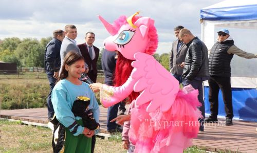Работники ООО «ЦТ и РС» компании «ТаграС-РС» умеют плодотворно трудиться и весело отдыхать