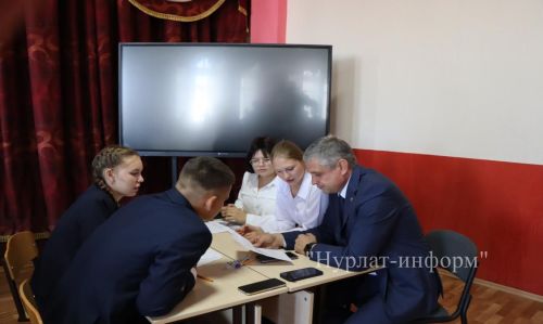 Главный эколог Татарстана провел урок для нурлатских школьников