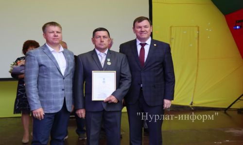 Работники «Татнефти» в Нурлате профессиональный праздник отметили по-семейному