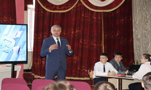 Главный эколог Татарстана провел урок для нурлатских школьников