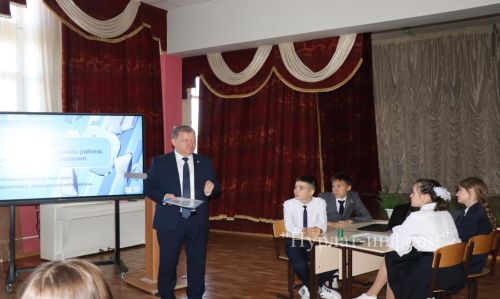 Главный эколог Татарстана провел урок для нурлатских школьников
