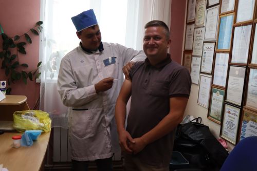 В Нурлатском районе продолжается вакцинация против гриппа