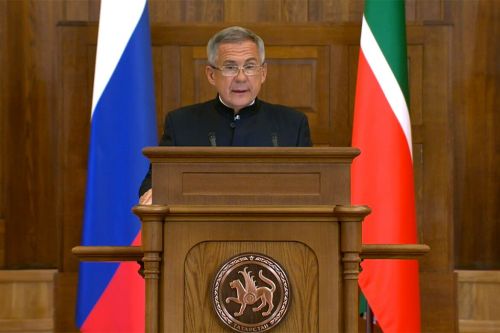 Минниханов заверил, что татарстанцы будут полностью обеспечены продуктами питания