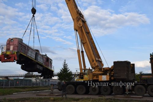 В сквере железнодорожников Нурлата установят памятник-тепловоз