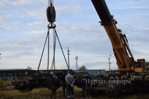 В сквере железнодорожников Нурлата установят памятник-тепловоз