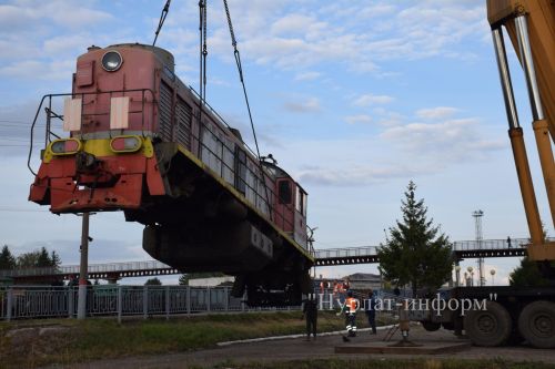 В сквере железнодорожников Нурлата установят памятник-тепловоз