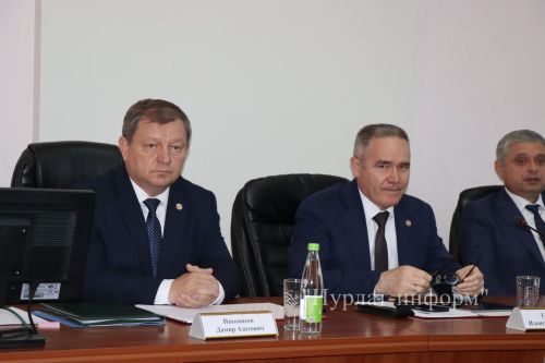 Дамир Ишкинеев переизбран главой Нурлатского района