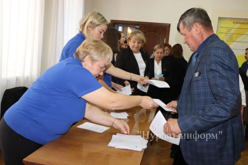 В Нурлатском местном отделении «Единой России» избрали нового секретаря