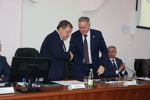 Дамир Ишкинеев переизбран главой Нурлатского района