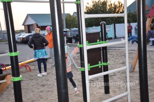 Праздники двора на Нурлатской улице продолжаются