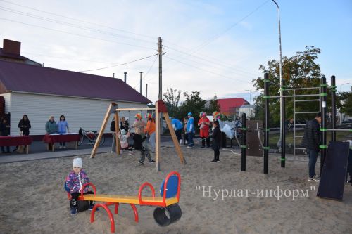 Праздники двора на Нурлатской улице продолжаются